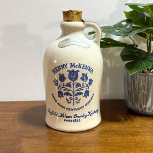 Vintage Henry McKenna Whiskey Jug Stoneware Kentucky 4/5 Quart